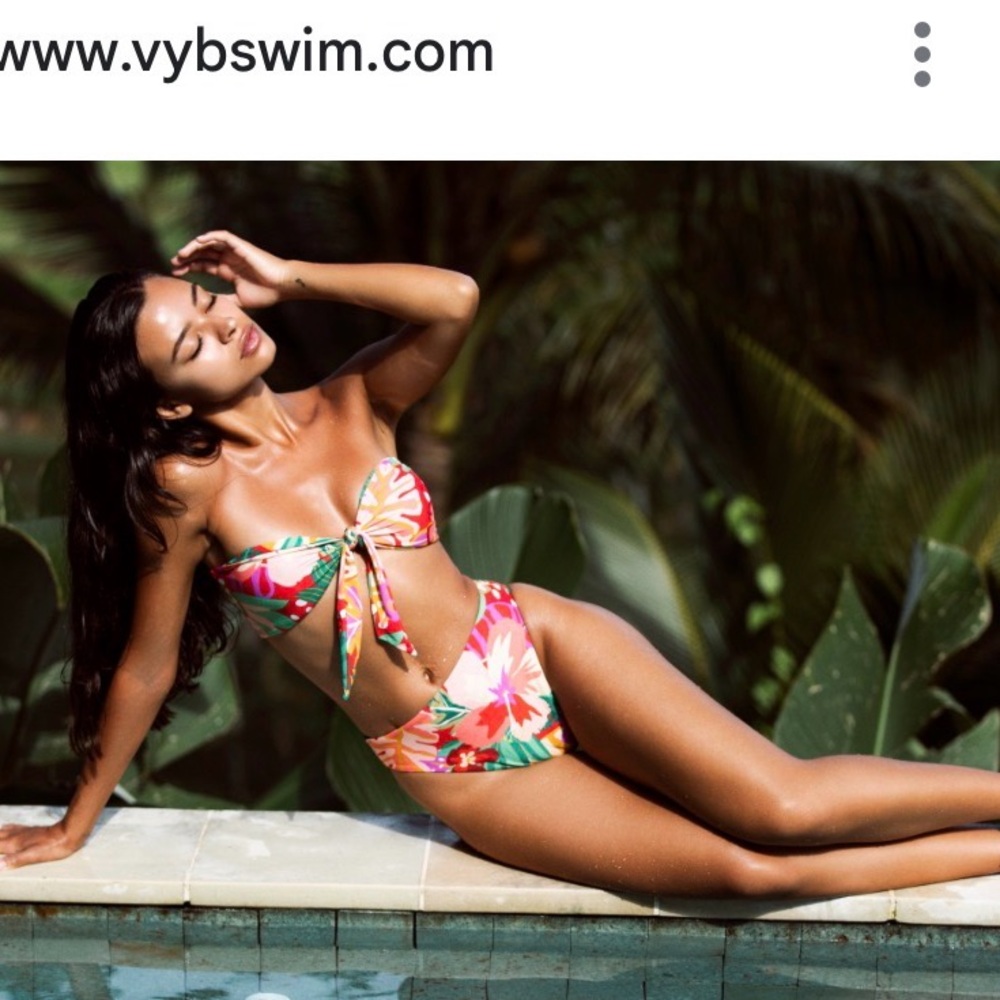 VYB “Summer Feels Floral” Bikini Set